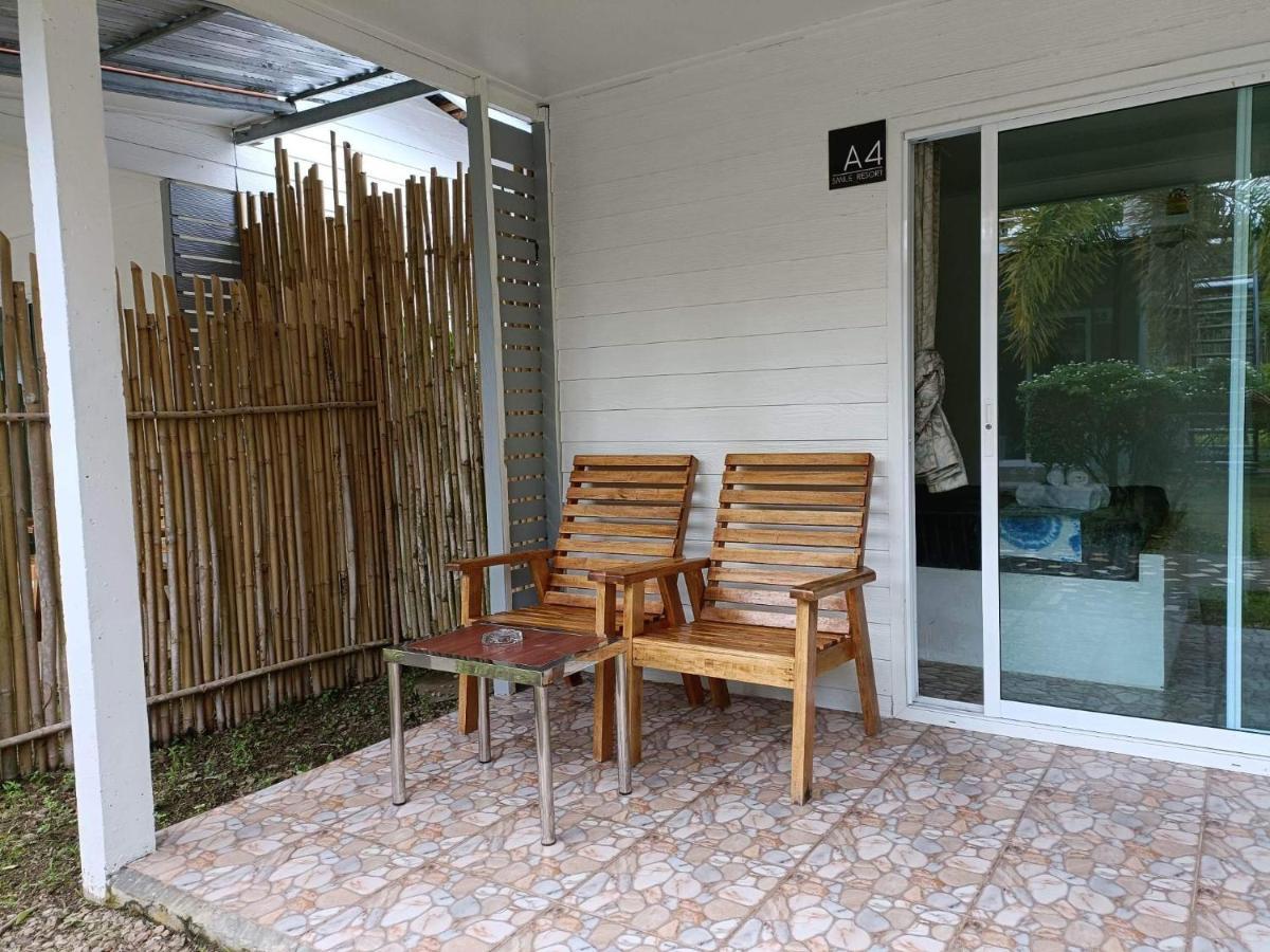 Smile Resort Ко Моок Екстериор снимка