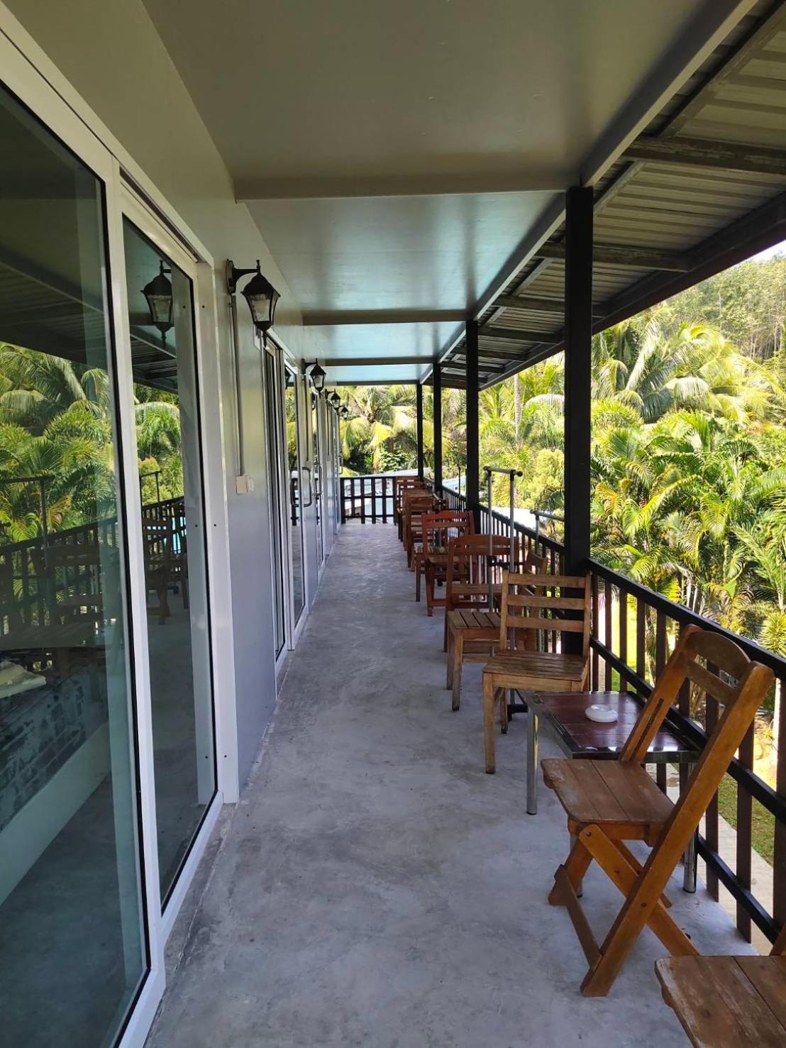 Smile Resort Ко Моок Екстериор снимка